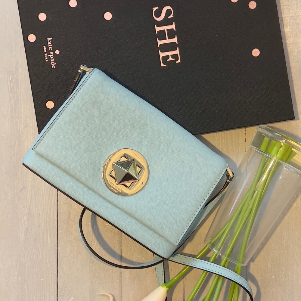 Kate Spade New York Newbury Lane Sally Crossbody Blue Hydrangea - Picture 13 of 14